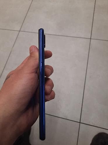 Мобильные телефоны и аксессуары: Xiaomi Redmi smartfon - Model: Redmi (arka qapaqda “48MP AI Dual — 3
