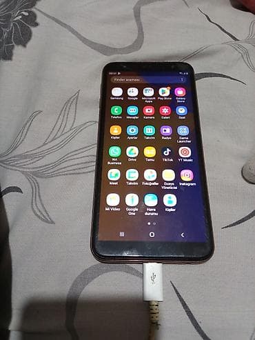 Компьютеры, ноутбуки и планшеты: Samsung Galaxy J4 Plus, цвет - Золотой, Сенсорный — 2