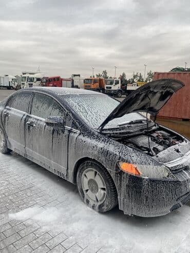 mutlu aku: Honda Civic: 1.3 l | 2006 il Sedan — 4