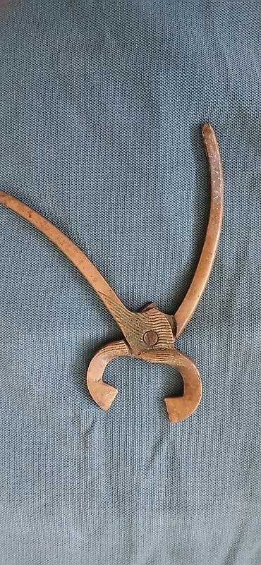 maşın üstü çadır: Məhsul: Pirinçdən hazırlanmış vintli bağlama açarı (qıskac tipli) — 2