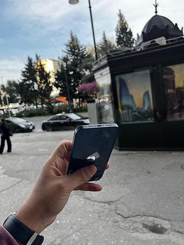 iphne: IPhone 14, Mavi — 2