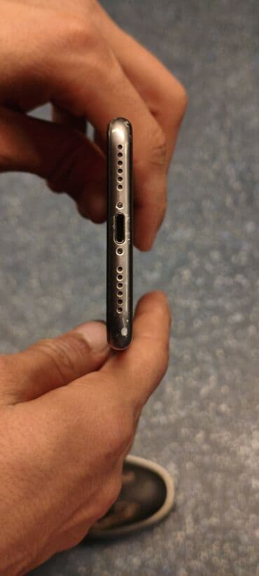 iphone 2 g: IPhone 8, 64 GB, Black Titanium, Barmaq izi — 5