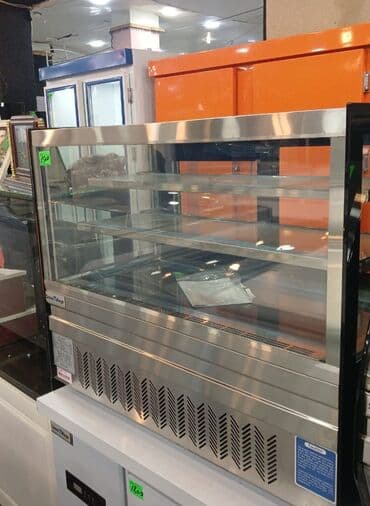 Pastry/vitrin soyuducu vitrin - Material: paslanmayan polad korpus