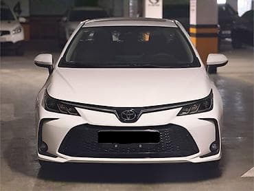 zaz sens: Toyota Corolla: 1.8 l | 2025 il Sedan — 7