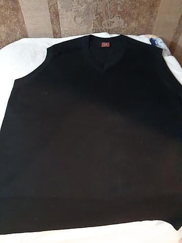 мужские: Мужские свитеры новые и б/у в хорошем состоянии,аккуратно ношены,цена — 7