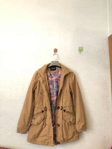 uzun kurtqa: Qadın parkası – BELLUX - Rəng: açıq qəhvəyi/boz-bej ton. - Model — 1