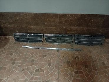 07 abilsofka: Mercedes-Benz üçün radiator barmaqlıqları və xrom ön moldinq - — 1