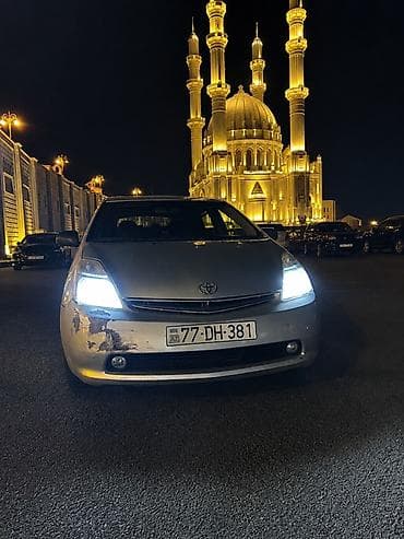 prius 20 kuza salon: Toyota Prius (2-ci nəsil) hibrid hetçbek - Gümüşü gövdə rəngi, qara — 8