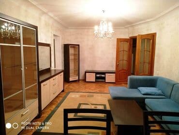 Дома: Nizami metrosu Kubinka erazisi. Turkiye,Rusiya Sefirliyi yaxinliginda — 2