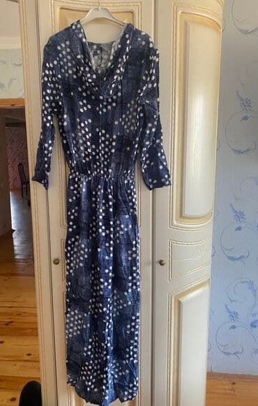 женские платья из вискозы: Göylə ağ rənglərin qarışığından ibarət, ağ nöqtələrlə bəzədilmiş — 2