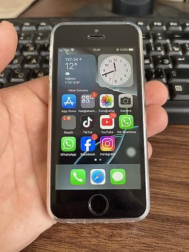 iphone 17 pro max qiyməti: IPhone SE, Gümüşü, Barmaq izi — 5