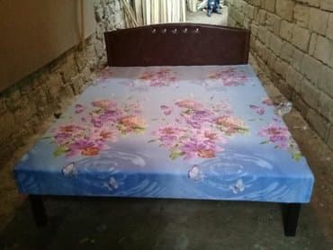 seyf qapilar bakida: Taxt
Yeni hazirlari var — 3