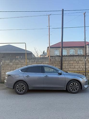 zaslonka satilir: BYD Destroyer 05: 1.5 l | 2025 il 10000 km Sedan — 4