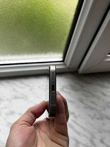 15 pro case: IPhone 15 Pro, Natural Titanium, Face ID — 3