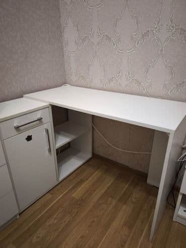 Kabellər: İşlənmiş, Künc masa — 1