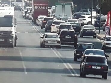 turbo az c class: Mercedes-Benz 230: 2.3 l | 1990 il Sedan — 8