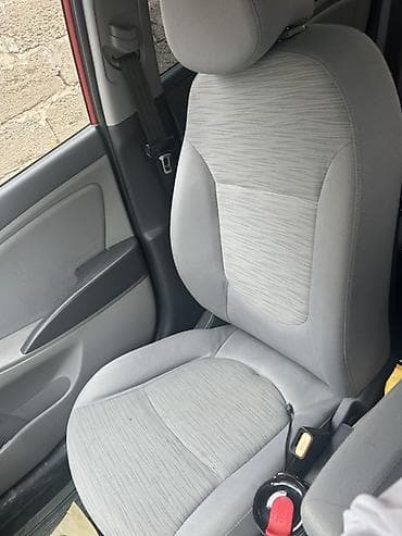 mator 80cc vəlo: Hyundai Accent: 1.4 l | 2014 il Sedan — 1