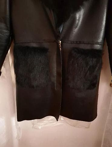 Paltolar: Qadın dərili palto – tünd qara rəng - Material: Parlaq fakturalı dəri — 2