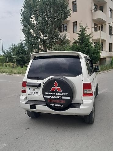 07 salon: Mitsubishi Pajero: 2 l | 2001 il 362184 km Ofrouder/SUV — 6