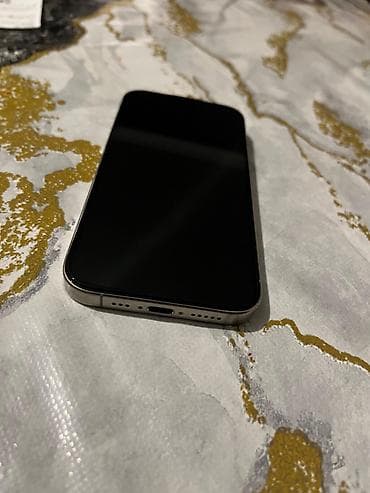 xacmaz iphone: IPhone 15 Pro, 128 GB, Natural Titanium, Simsiz şarj, Face ID — 8