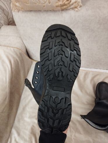 Məhsul: ECCO kişi üçün dəri botlar - Ölçü: 41 (etiketdə C4 41 qeyd