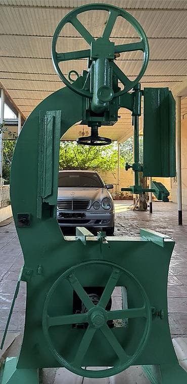 Ağac emalı üçün şaquli lent dəzgahı - Sənaye tipli, massiv tökmə