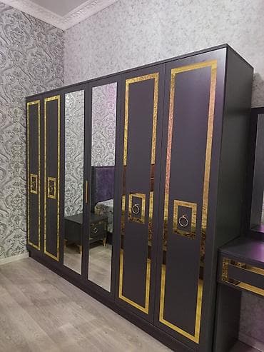 Yeni, 6 qapı, Güzgülü, Digər rəng, Digər material, Açılan, Düz dolab