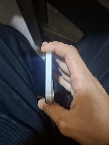 samsung not 3: IPhone 13, Ağ — 6