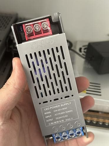 toshiba notebook adapter: İstənilən növ blok pitaniyalarımız mövcuddur. Həm sadə, həm də — 4