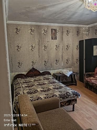 kiraye evler rayonlarda: Kirayə verilir: 2 otaqlı, mətbəx-studiya tipli mənzil - Geniş qonaq — 1