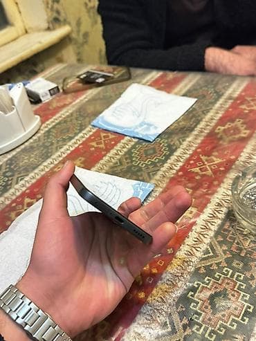 Honor 400 Lite, 256 GB, rəng - Qara, Face ID — 5