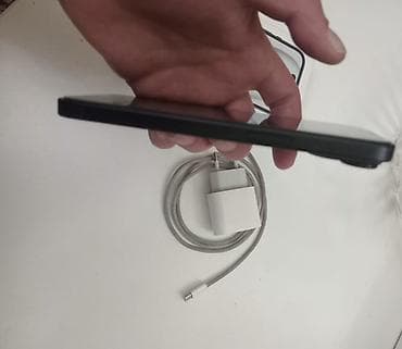 Telefon ehtiyat hissələri: IPhone 15, 128 GB, Midnight, Simsiz şarj, Face ID — 6