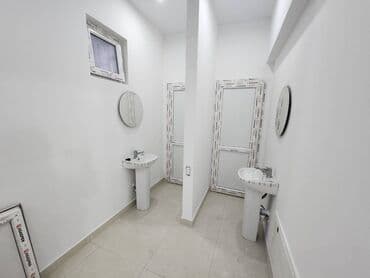 nerimanovda obyekt satilir: Nəsimi rayonu,Gənclik metrosu yaxınlığı,Kaola parkının düz yanında,5 — 3