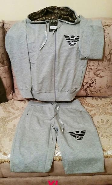 İdman geyim dəstləri. 100% orijinal.
çox keyfiyyətli mallar dı
M-L-XL