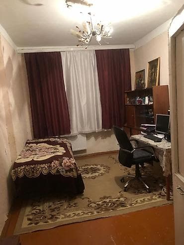 Sumqayıtda, 18-ci mikrorayonda 4 otaqlı mənzil satılır! ​Otaq sayı: 4