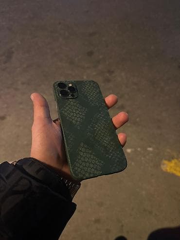 iphone 12 mini ekran: IPhone 11 Pro, Yaşıl, Face ID — 2