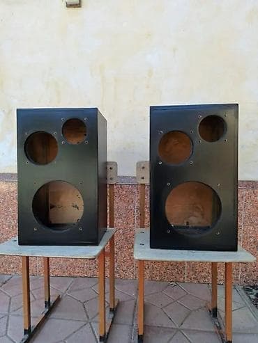 2106 dinama: Akustik qutular cütü 30azn ünvan Binə qəsəbəsində vatsap var — 1