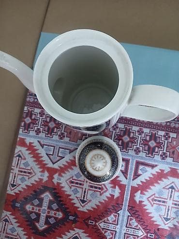 bezek bitkisi: Yeni, rəng - Ağ, Dəm caydanı, Farfor — 3