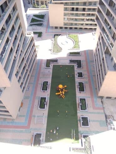 sumqayıtda 2 otaqlı mənzillər: Tbilisi prospektində,Grand Hayat yaşayış kompleksində,26 mərtəbəli — 11