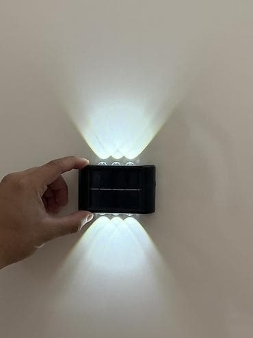 plasmas panel: Günəş enerjili LED divar lampası - İki tərəfli işıqlandırma: Üst və — 2