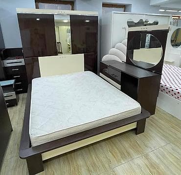 Yataq desti 500azn. Matras var. Dest seliqeli veziyyetdedir. Unvan — 1