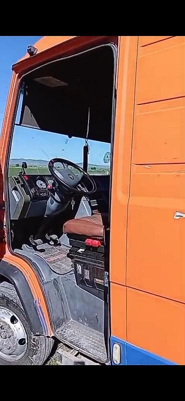 arxa panel: Mercedes-Benz 819, 2003 il, motor 4.3 l, Furqon, İşlənmiş — 5