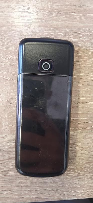 quba telfon: Nokia 4 GB, rəng - Qara, Düyməli — 2