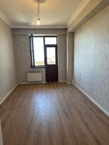 ilkin ödənişi 10000 olan evlər: 3 otaqlı, Yeni tikili, 134 kv. m — 9