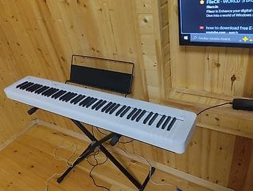 88: Rəqəmsal piano – 88 klavişli, tam ölçülü və çəkili (hammer-action) — 1