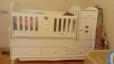 Oğlan və qız üçün, Dördbucaq, Beşik, Dəstsiz, Matrassız, Yellənmə mexanizmsiz