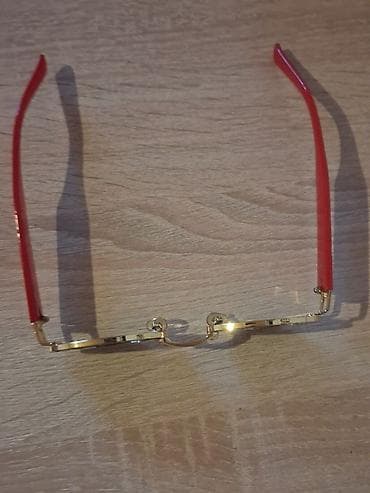 Qol saatları və aksesuarlar: 2 cüt eynək dəsti 1) Güon eynəyi - Linza forması: oval - Linza rəngi — 2