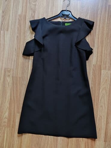 Tezekimidi az geyinilib ölcu olaraq balaca oldugu ucun satilir