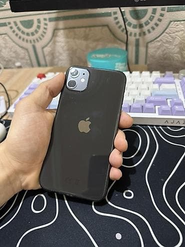 c4 b0phone x: IPhone 11, Qara, Face ID — 1