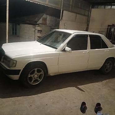 bmw 528 1996: Salam ilkin 2500azn 7 ay 310 manat qalib isteyen elaqe saxlaya biler — 1